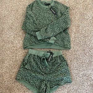 NWT Blank nyc lounge set leopard cheetah small